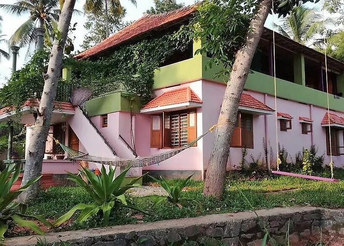 Green Villa Garden Home & Guesthouse Varkala